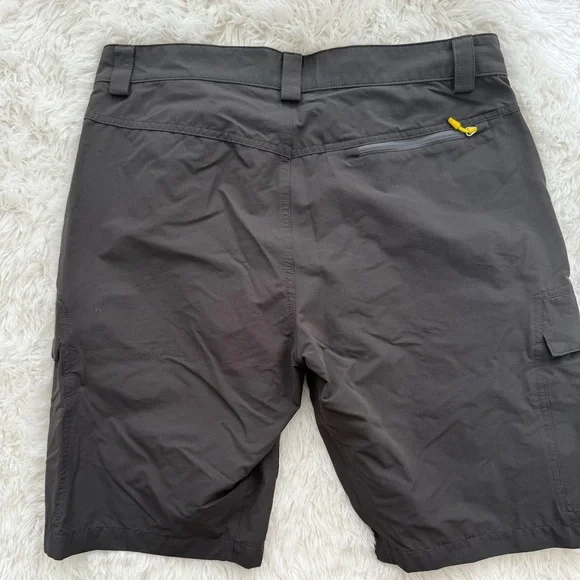 Helly Hansen Outerwear Shorts - Picture 1 of 4